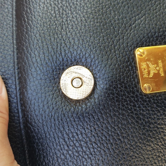 Vintage Y2K MCM Womens Black Leather Crossbody Bag Designer Classic Germany - Picture 11 of 17